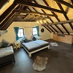 4711 Apartamento *