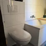 Apartamento 4711 *