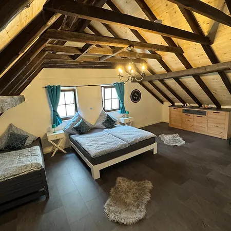 4711 Apartment *