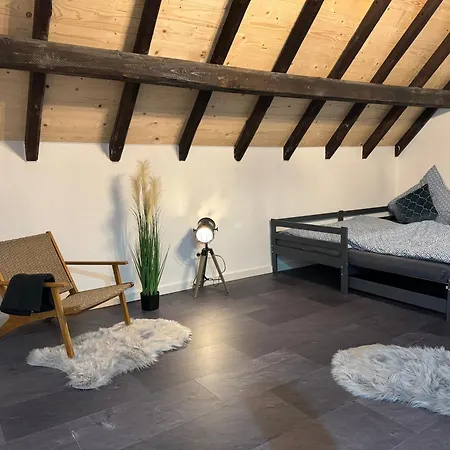 4711 Apartment